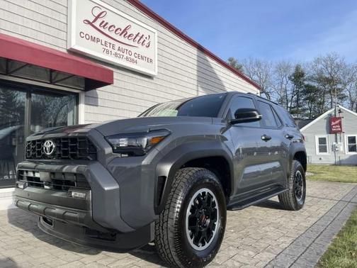 2025 Toyota 4Runner TRD Off Road