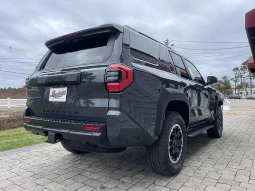 2025 Toyota 4Runner TRD Off Road