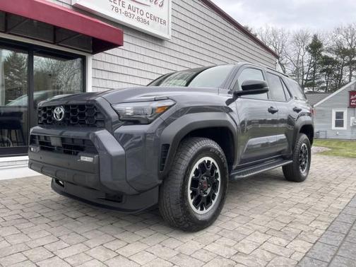2025 Toyota 4Runner TRD Off Road