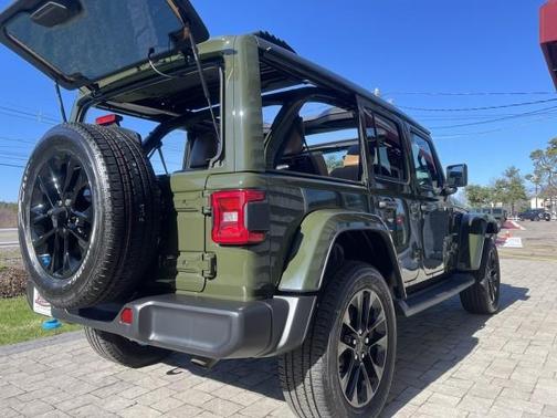 2022 Jeep Wrangler Unlimited 4xe Sahara