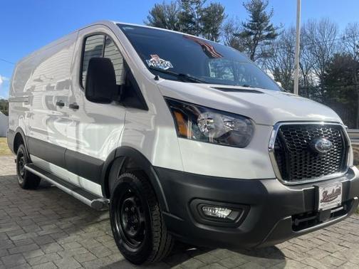 2025 Ford Transit-250 