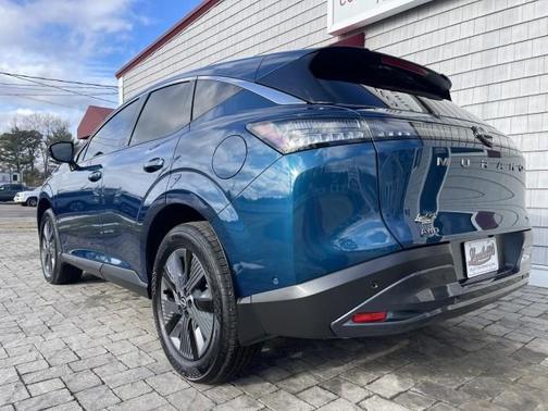 2025 Nissan Murano SL