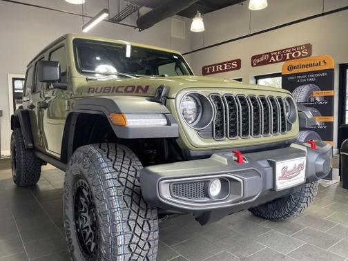 41 2025 Jeep Wrangler Rubicon