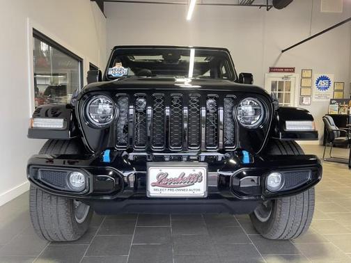 2022 Jeep Wrangler Unlimited 4xe Sahara