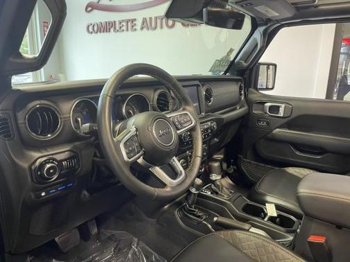 2022 Jeep Wrangler Unlimited 4xe Sahara