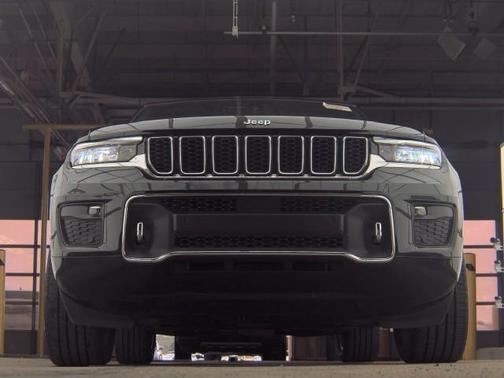 2022 Jeep Grand Cherokee Overland