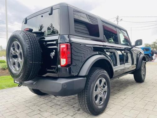 Shadow Black 2025 Ford Bronco Big Bend