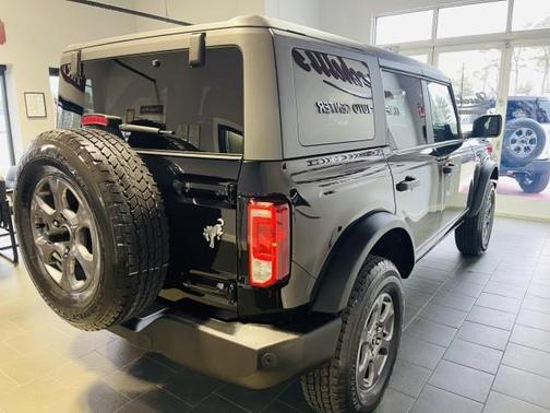 Shadow Black 2025 Ford Bronco Big Bend