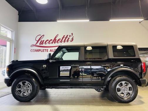 Shadow Black 2025 Ford Bronco Big Bend