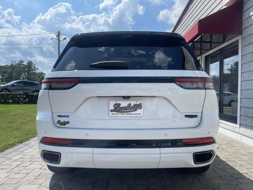 2023 Jeep Grand Cherokee 4xe Summit