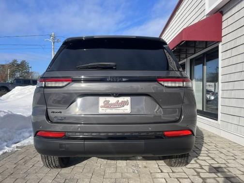 2024 Jeep Grand Cherokee Altitude X