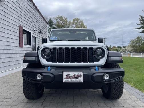 Bright White Clearcoat 2024 Jeep Wrangler 4xe Sport