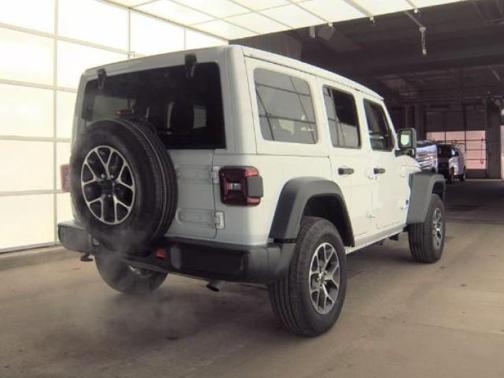 Bright White Clearcoat 2024 Jeep Wrangler Sport