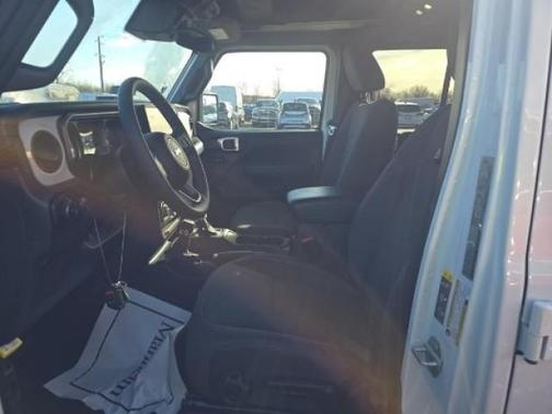 Bright White Clearcoat 2024 Jeep Wrangler Sport