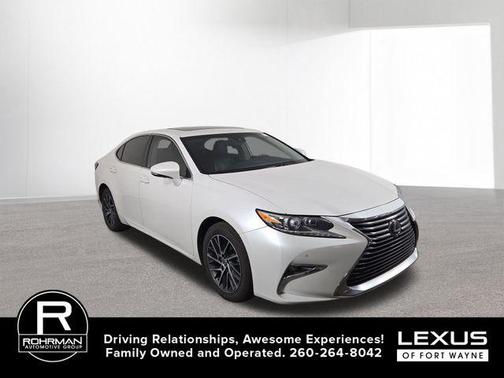 2017 Lexus ES 350 Base