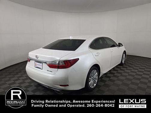 2018 Lexus ES 350 Base