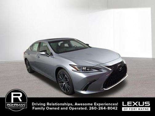 2025 Lexus ES 300h Base
