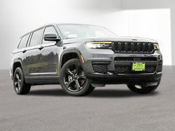 Baltic Gray Metallic Clearcoat 2023 Jeep Grand Cherokee L Altitude