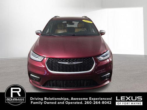 Velvet Red Pearlcoat 2021 Chrysler Pacifica L