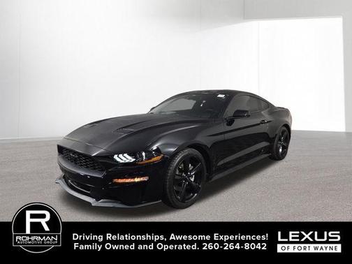 2022 Ford Mustang EcoBoost