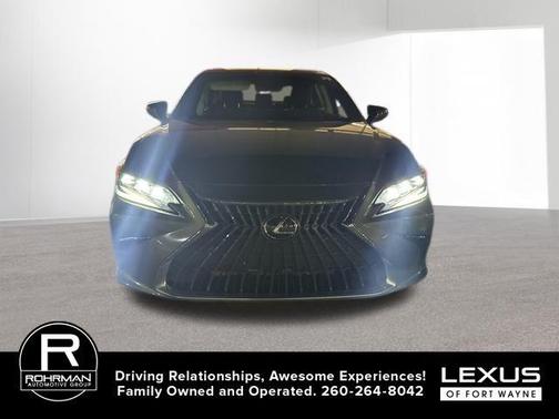 2025 Lexus ES 350 Ultra Luxury