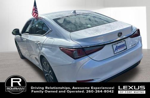 2022 Lexus ES 350 Base