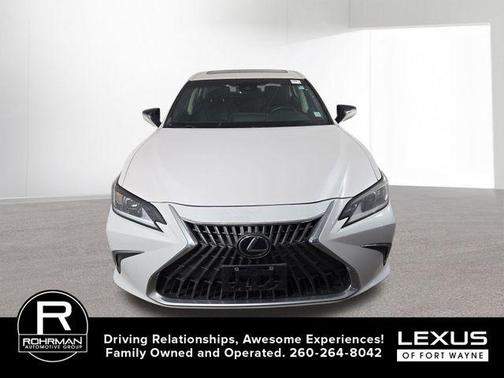 2022 Lexus ES 350 Base