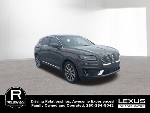 2019 Lincoln Nautilus Select