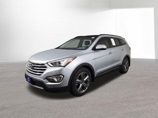 2016 Hyundai SANTA FE SE