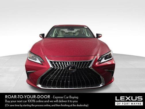2025 Lexus ES 300h Luxury