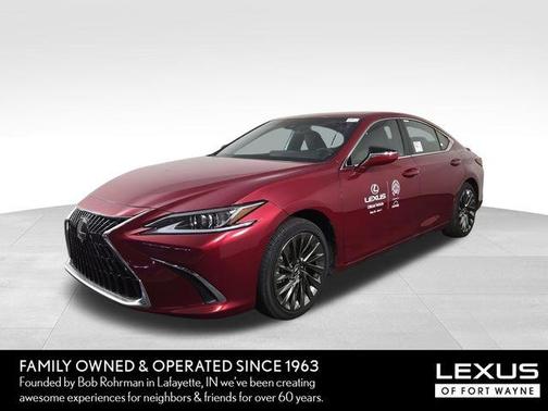 2025 Lexus ES 300h Luxury