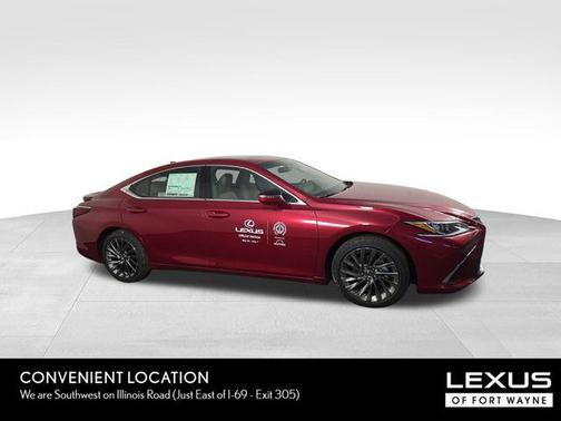 2025 Lexus ES 300h Luxury