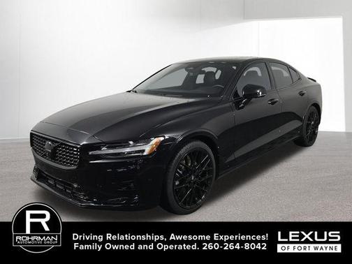 2024 Volvo S60 B5 Plus Black Edition