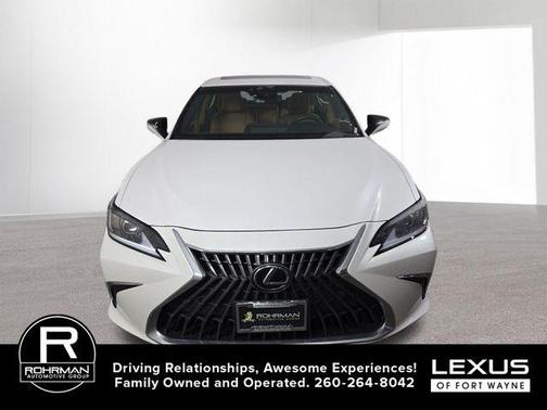 2023 Lexus ES 350 Base