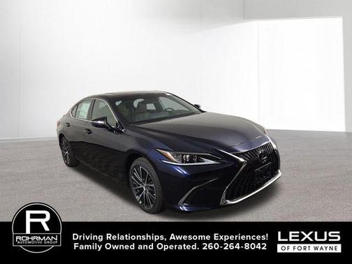 2025 Lexus ES 300h Base