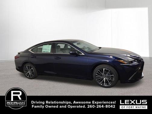 2025 Lexus ES 300h Base