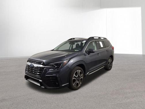 Magnetite Gray Metallic 2023 Subaru Ascent Limited 8-Passenger