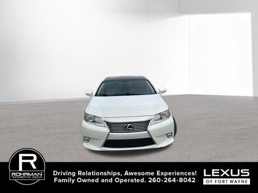 Starfire Pearl 2013 Lexus ES 350 Base