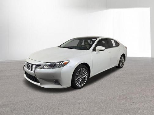 Starfire Pearl 2013 Lexus ES 350 Base
