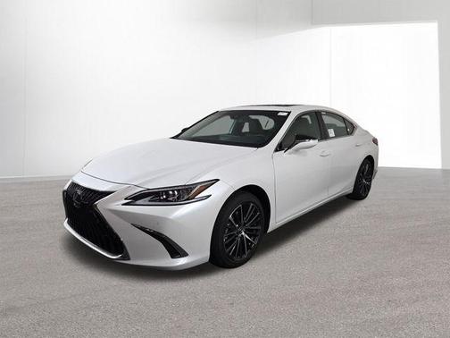 2025 Lexus ES 300h Base