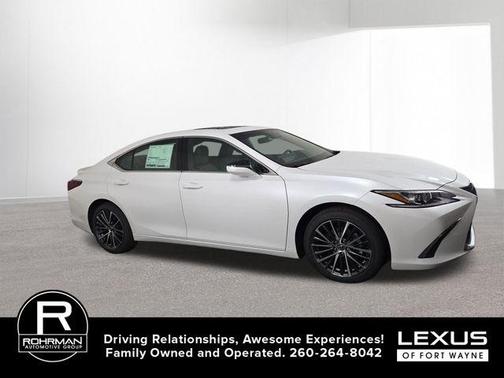 2025 Lexus ES 300h Base