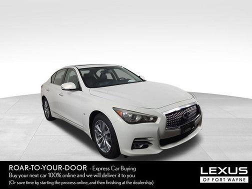 2015 INFINITI Q50 Premium
