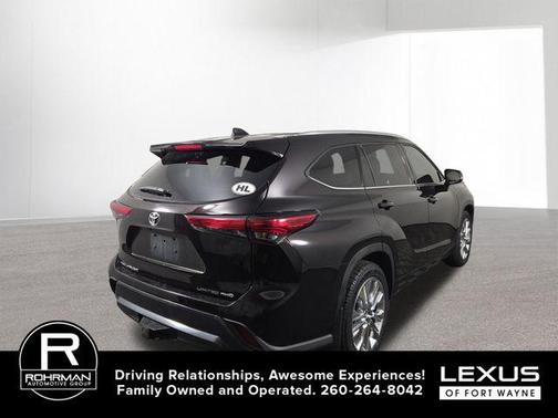 2022 Toyota Highlander Limited