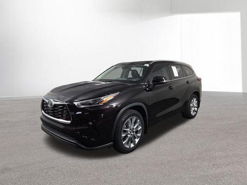2022 Toyota Highlander Limited