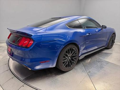 2017 Ford Mustang V6