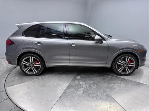 2014 Porsche Cayenne Turbo