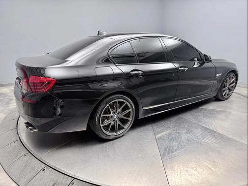 Black 2015 BMW 550 xDrive