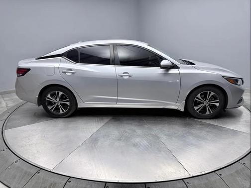 Brilliant Silver Metallic 2022 Nissan Sentra SV