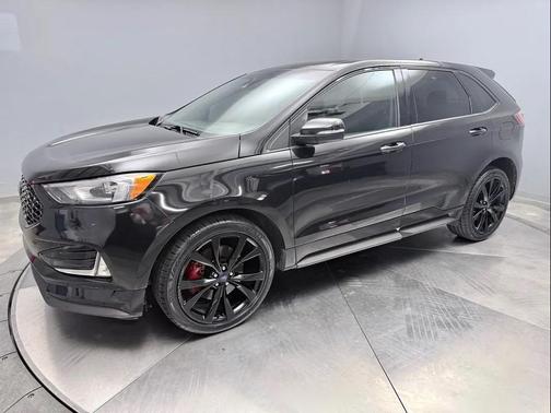 Agate Black Metallic 2019 Ford Edge ST