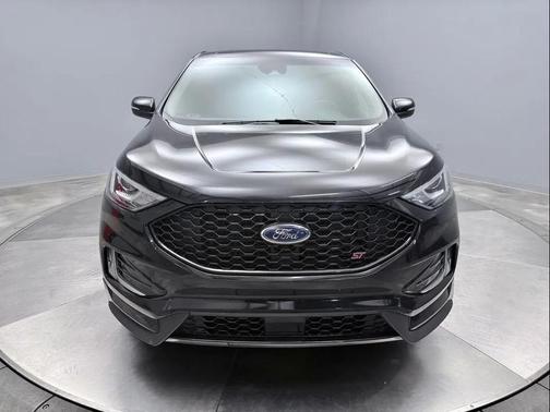 Agate Black Metallic 2019 Ford Edge ST